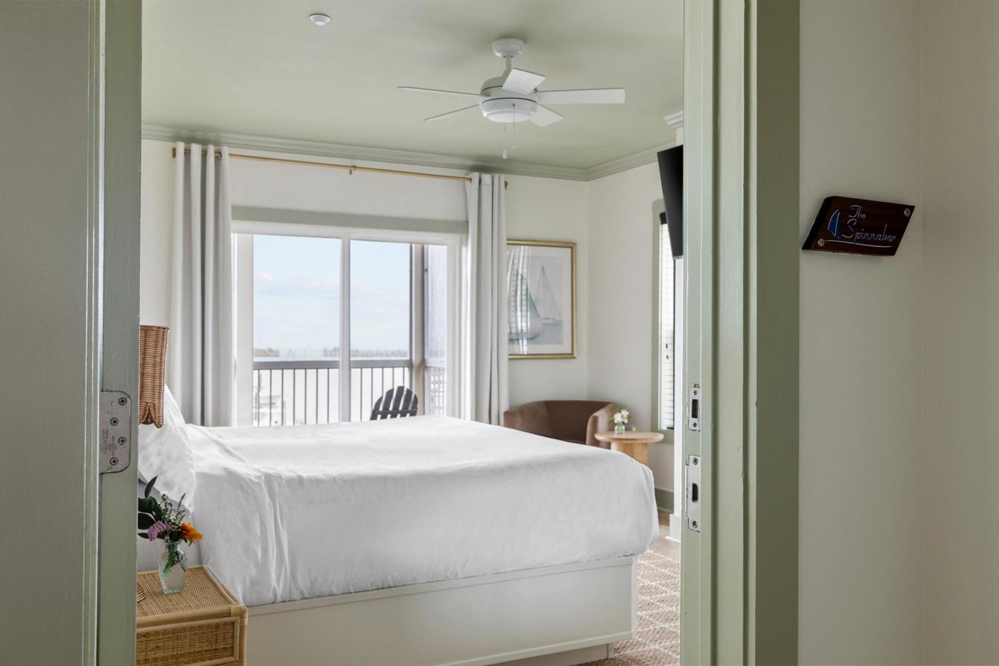Regatta Inn - Adults Only Folly Beach Esterno foto