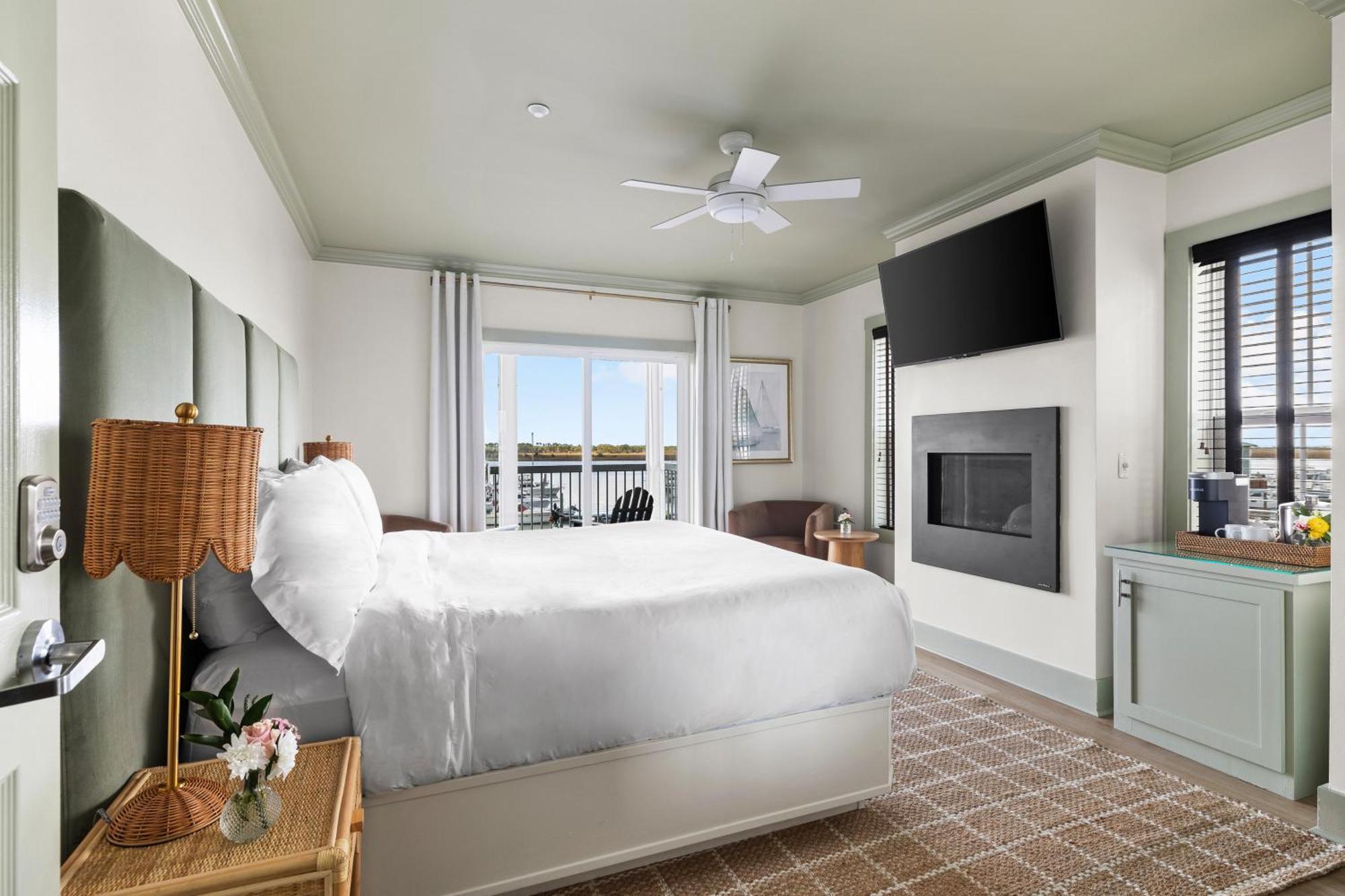 Regatta Inn - Adults Only Folly Beach Esterno foto